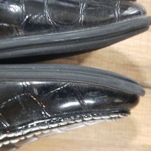JENNY BUCHANAN Black Faux Crocodile Patent Leather Non-Slip Loafers Flats - Picture 7 of 13